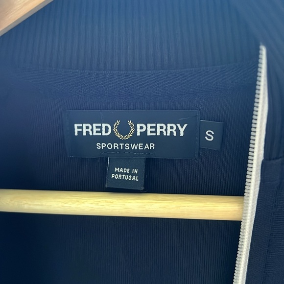 Fred Perry Track Jacket - Picture 3 of 3